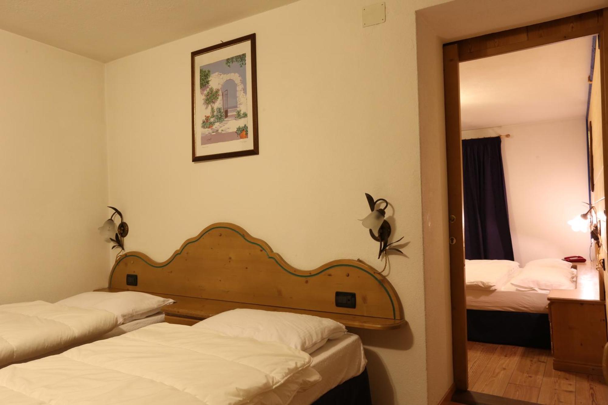 Albergo Centrale Forni di Sopra Rom bilde